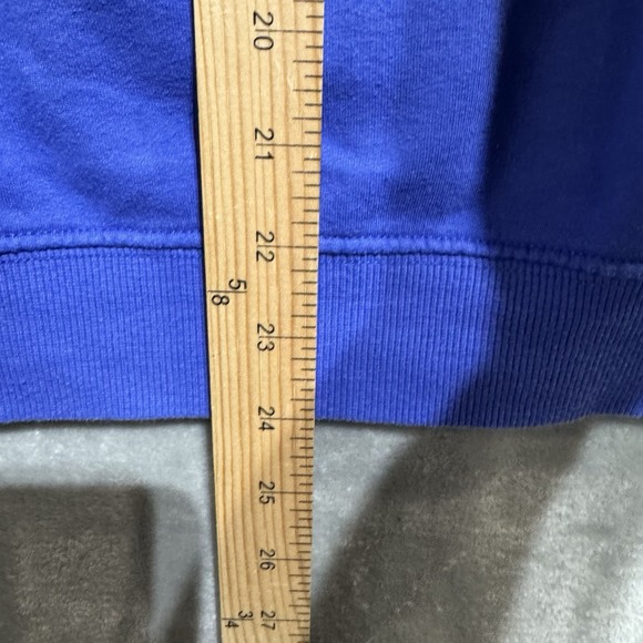 Pochacco Sanrio Crewneck Women's Medium Blue Colorblock Y2K Hello Kitty Friends‎ - Picture 5 of 6